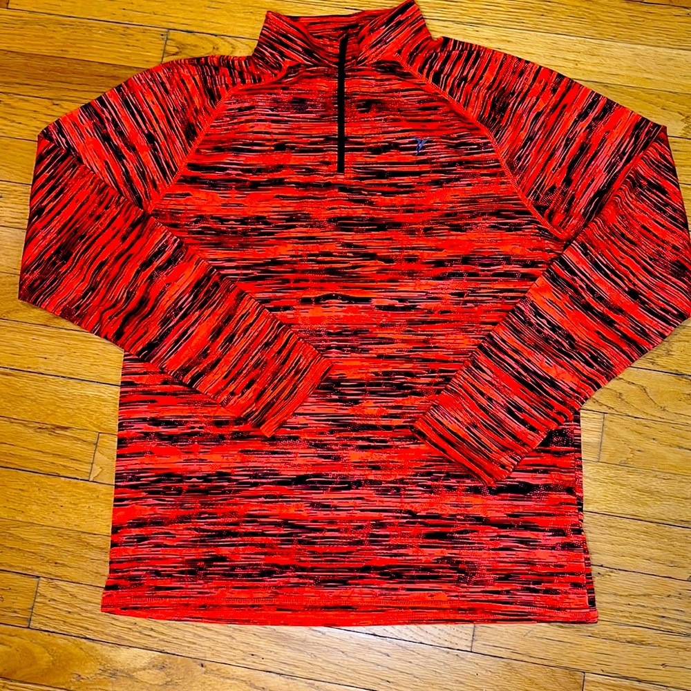 Old Navy Active Go-Dry tiger print, quarter zip long sleeve shirt, Large